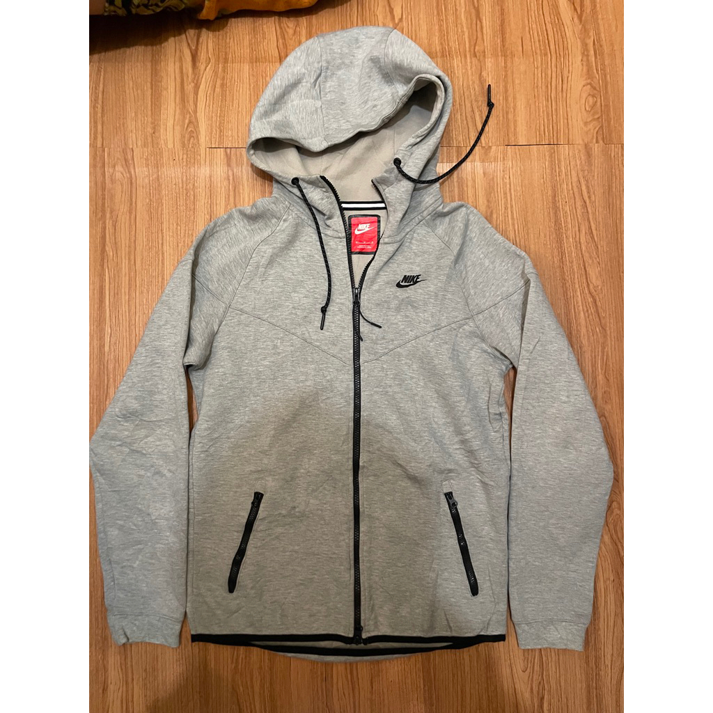 jaket tech fleece bahan adem pyment carousell
