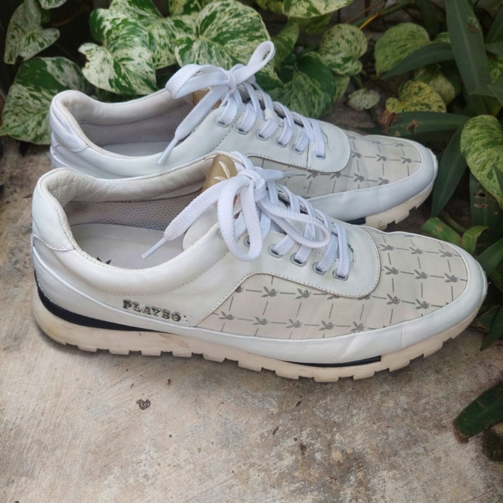 sepatu sneakers second play boy size 44(27,5cm)