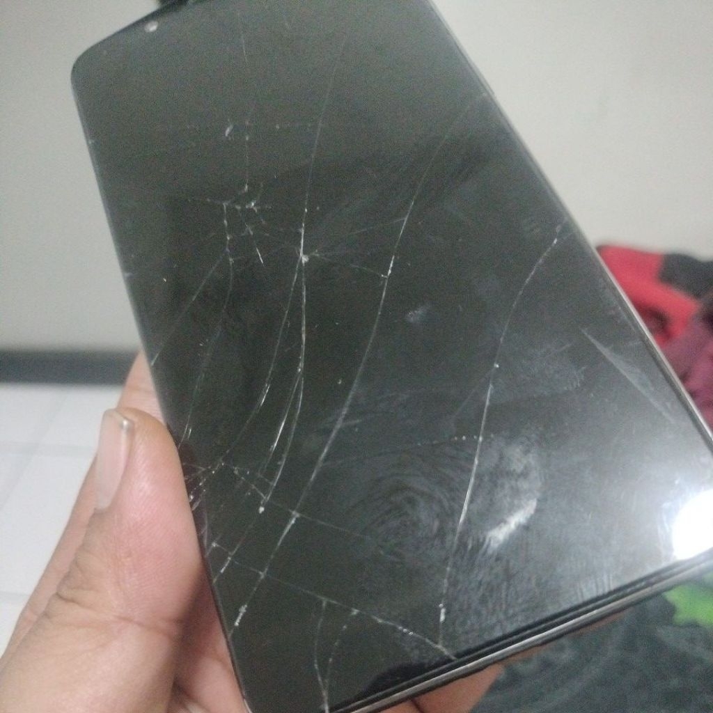 vivo v7 4/64 matot retak mesin segel