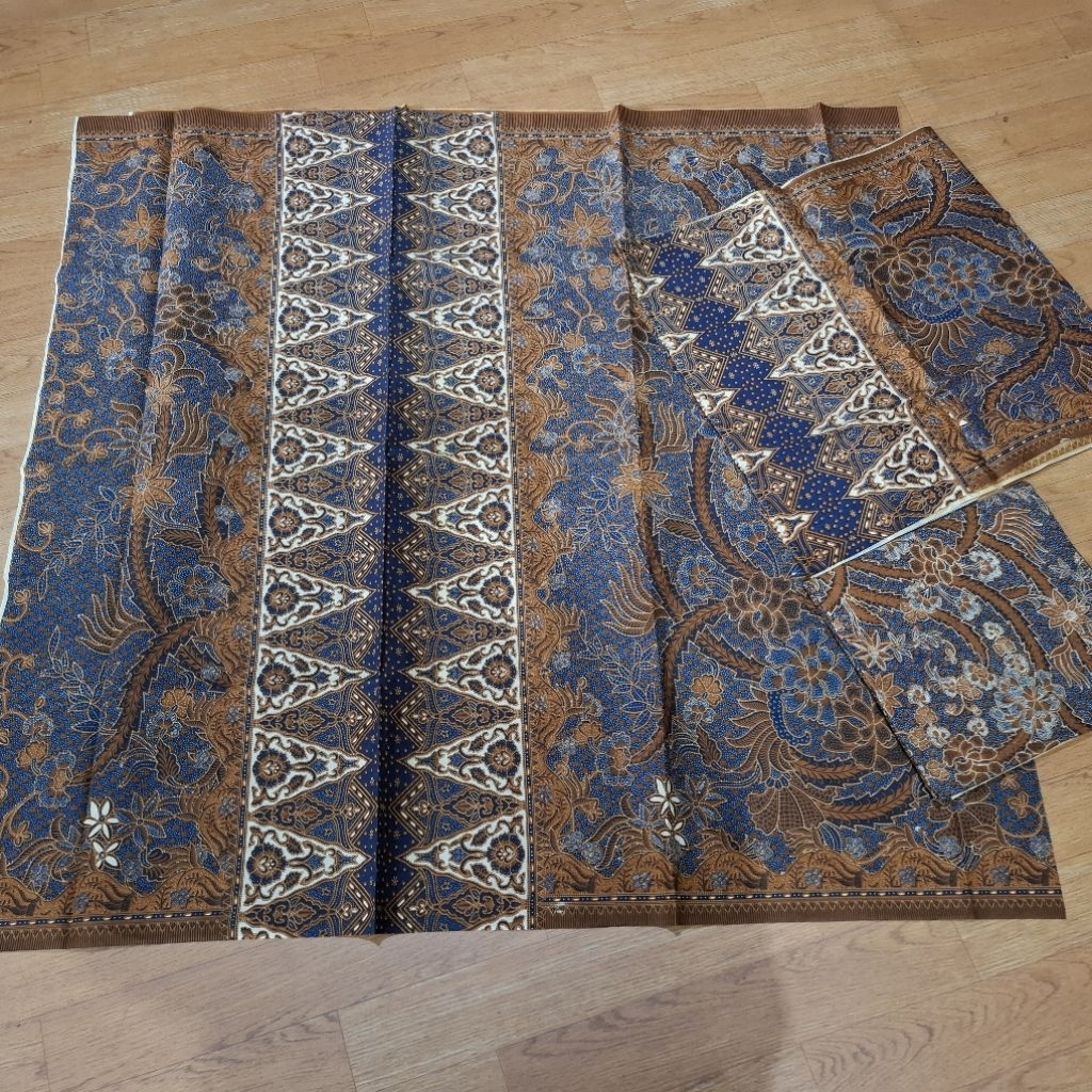 Kain Sarung Wanita Batik Pria Selendang Sogan Merak Tumpal