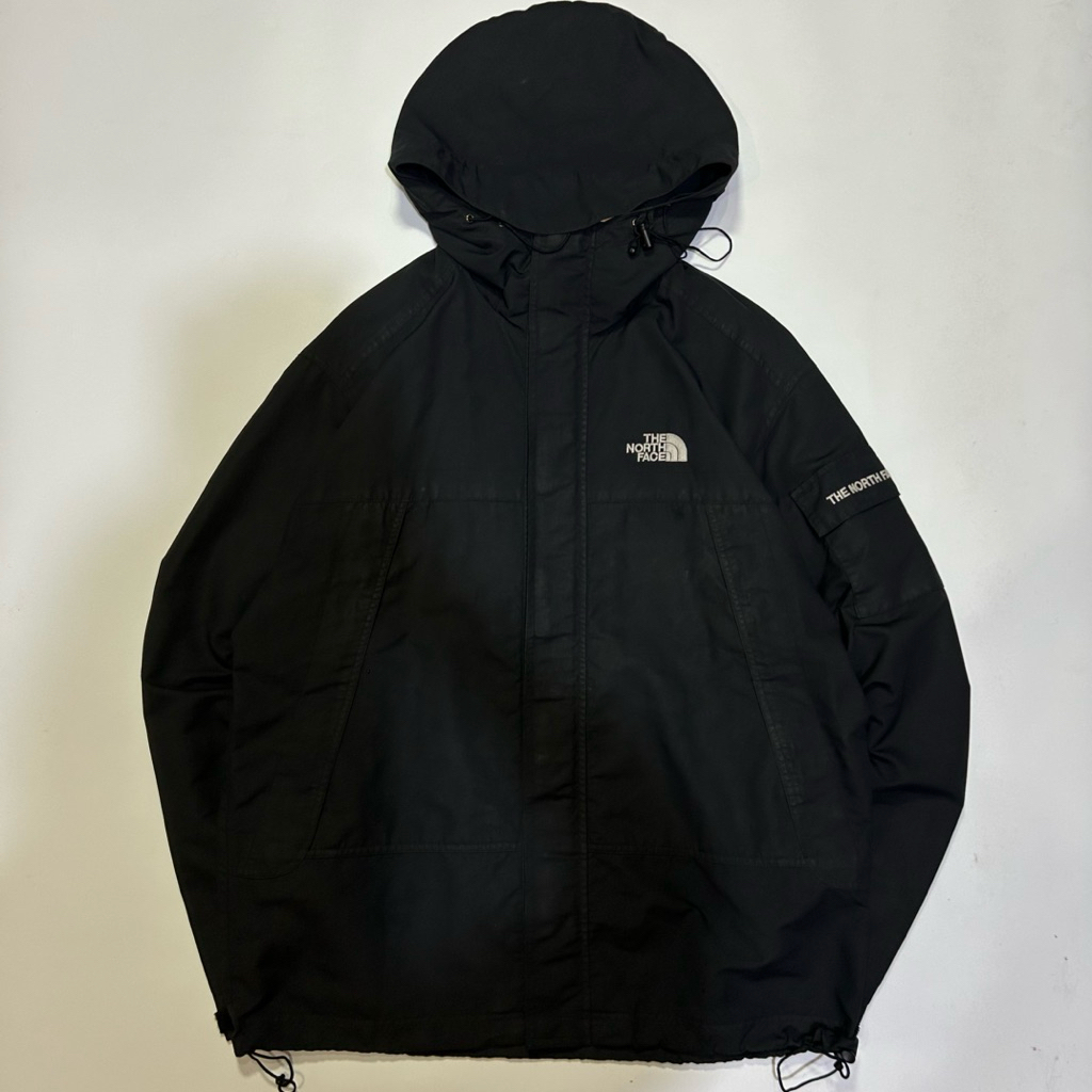 THE NORTH FACE