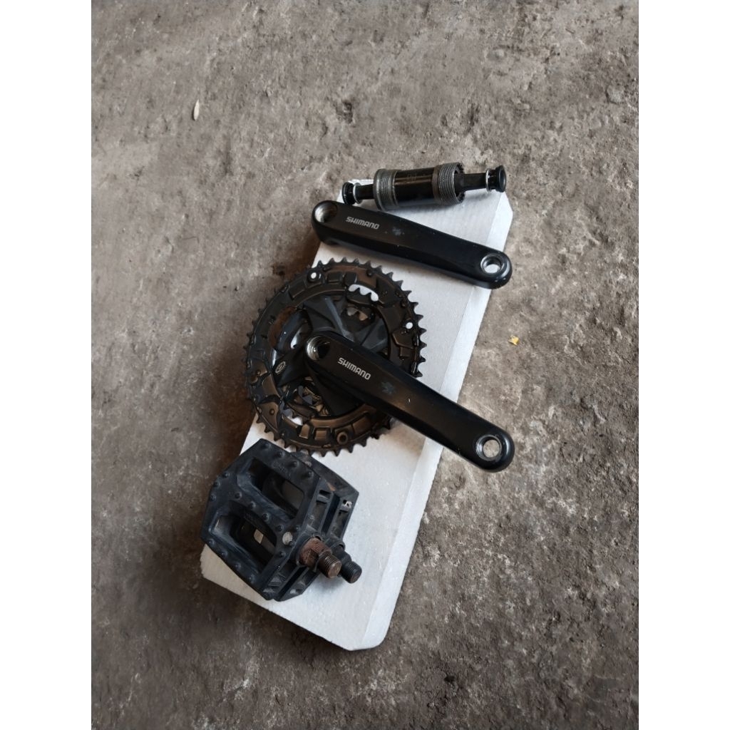 crank shimano m371 triple speed plus BB kotak