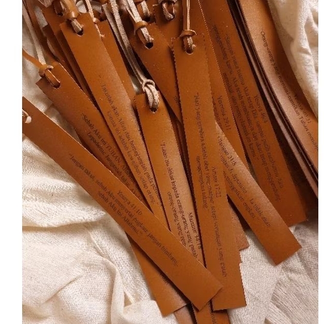 Pembatas Alkitab Custom Ayat