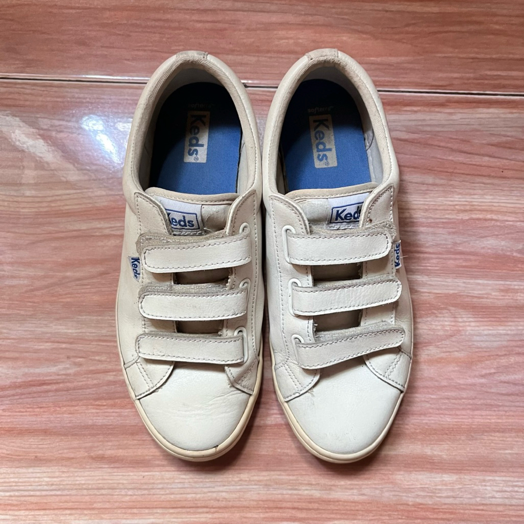Sepatu Keds Tiebreak