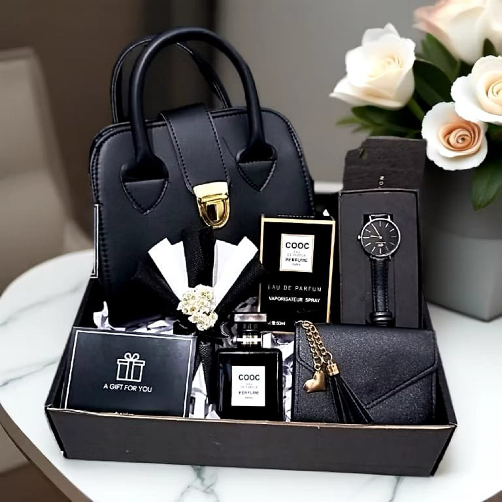 HAMPERS GIFT BOX TAS SLEMPANG KADO CEWEK HADIAH ULANG TAHUN HADIAH ULTAH