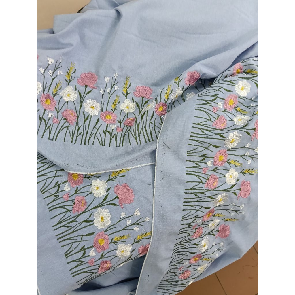 KAIN KATUN OXFORD BORDIR MOTIF PINGGIRAN