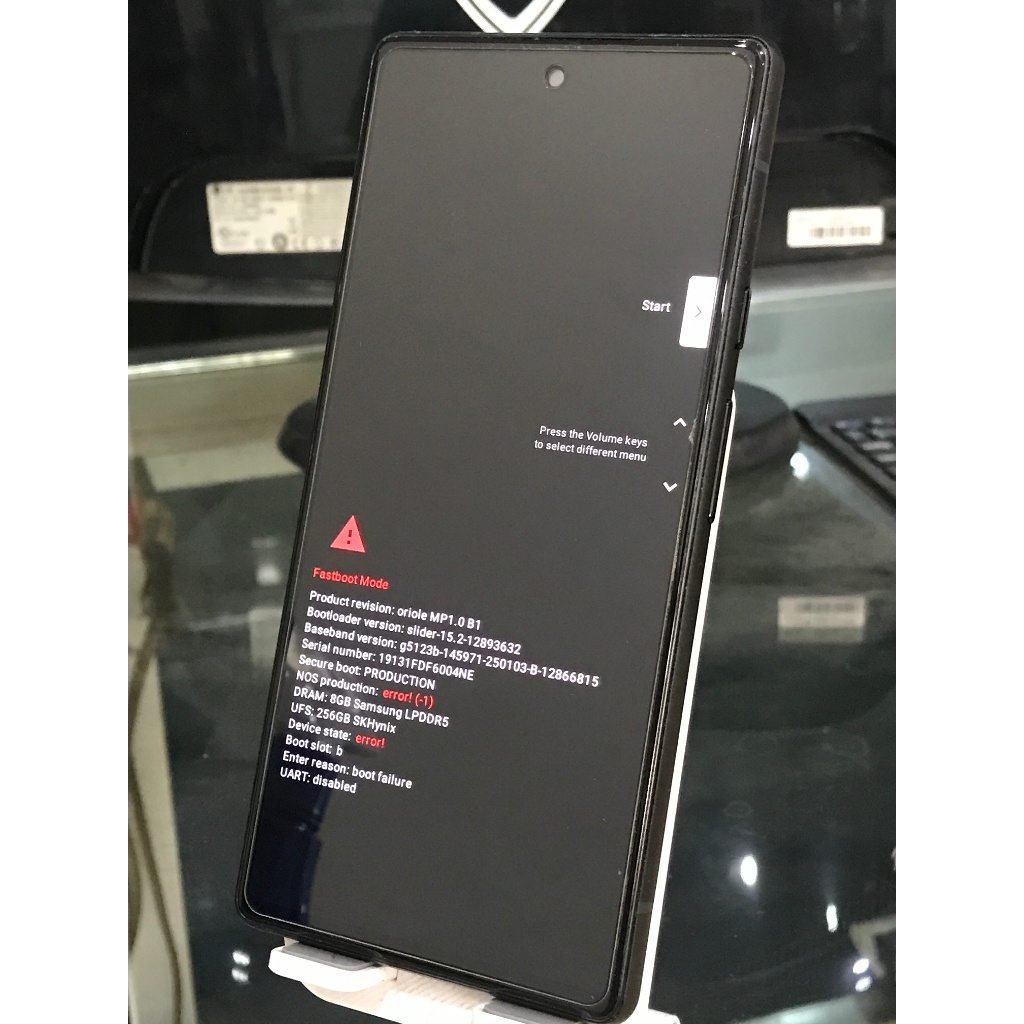 LCD Pixel 6 Original Cabutan, Layar Sentuh Normal, Jual utuh dengan mesin kondisi MATI TOTAL, Batera