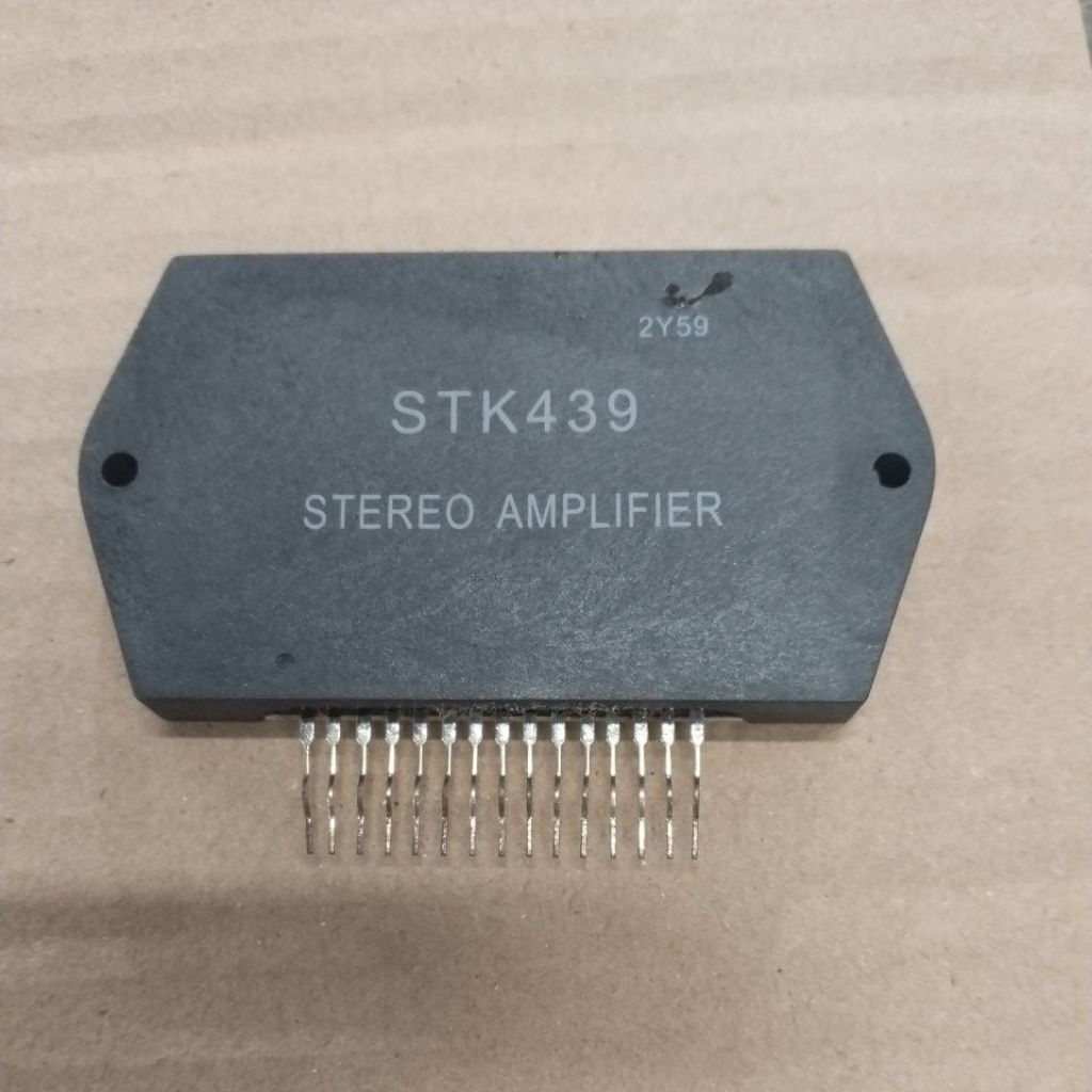 STK 439 IC POWER STEREO