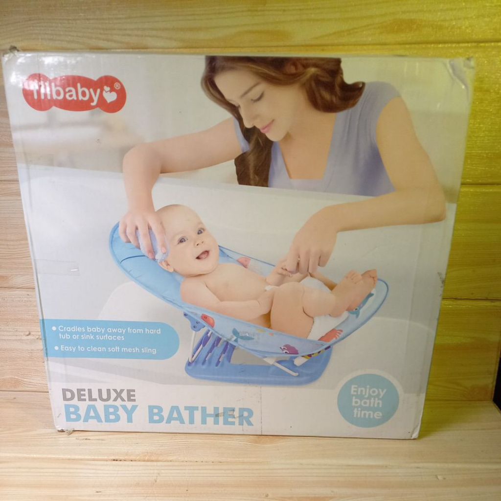 Deluxe Baby Bather