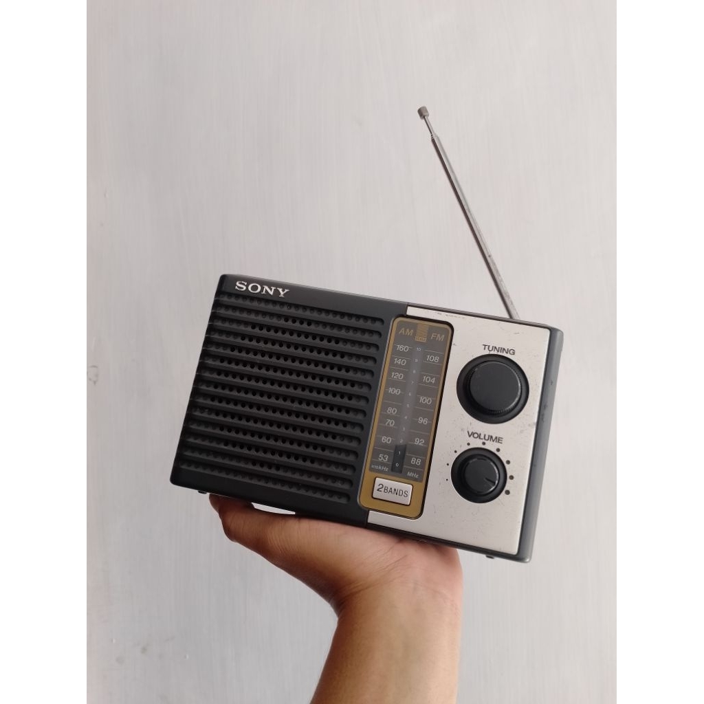 Vintage Sony Radio