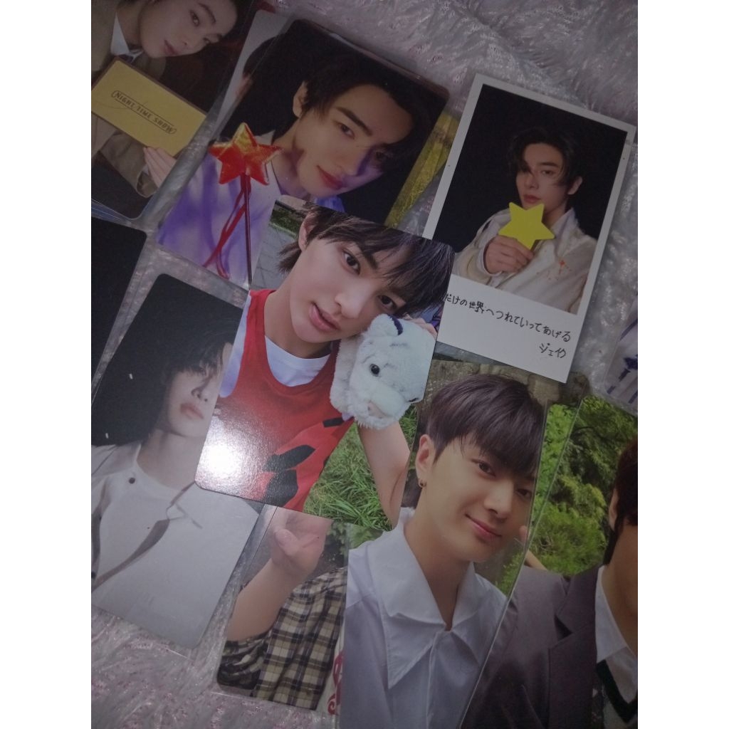 [BACA DESKRIPSI] Photocard ofc keonho weverse ver B