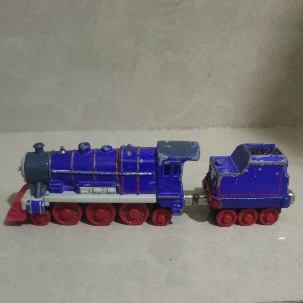 Thomas and Friends take and play hank and tender