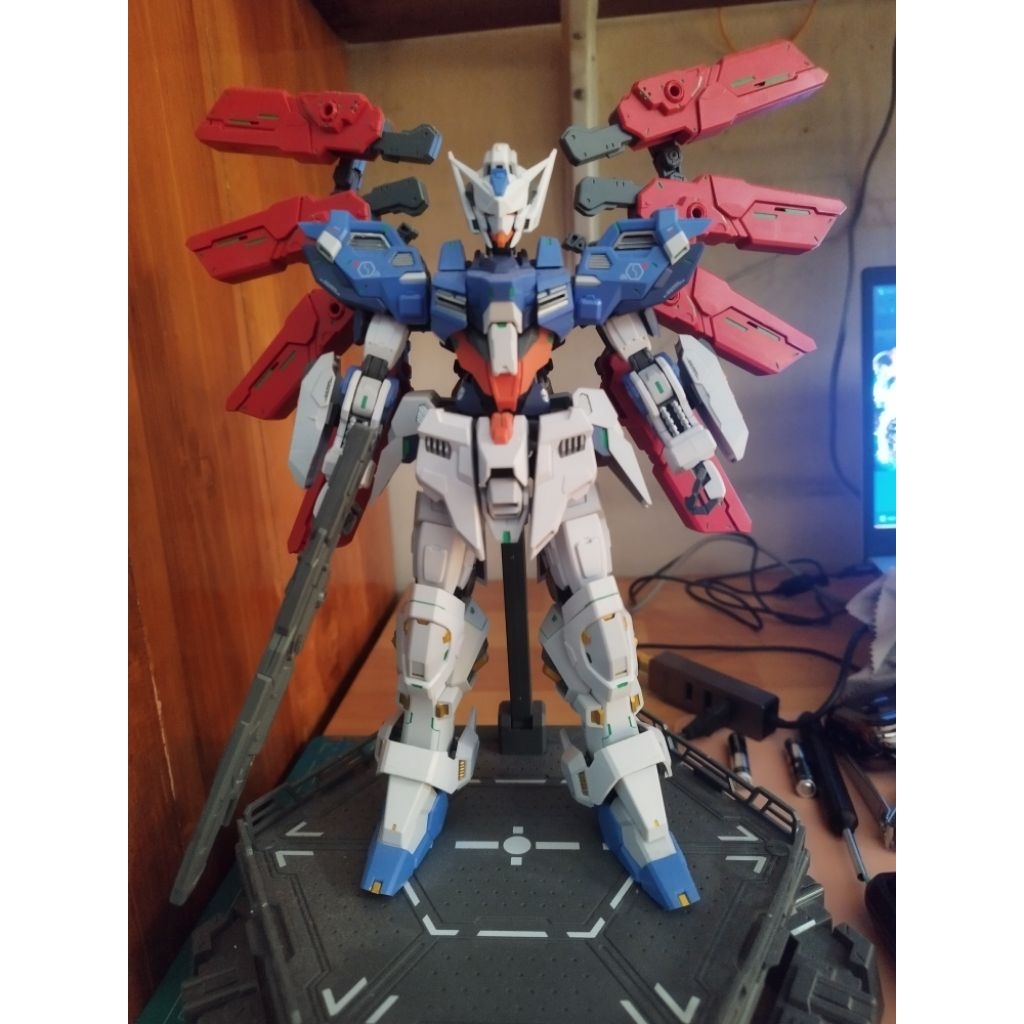 GUNDAM IXCHEL 1/100 SUDAH RAKIT