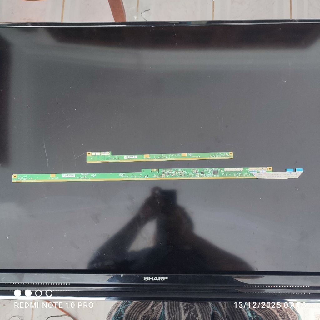 TCON TV SHARP LC-40SA51001