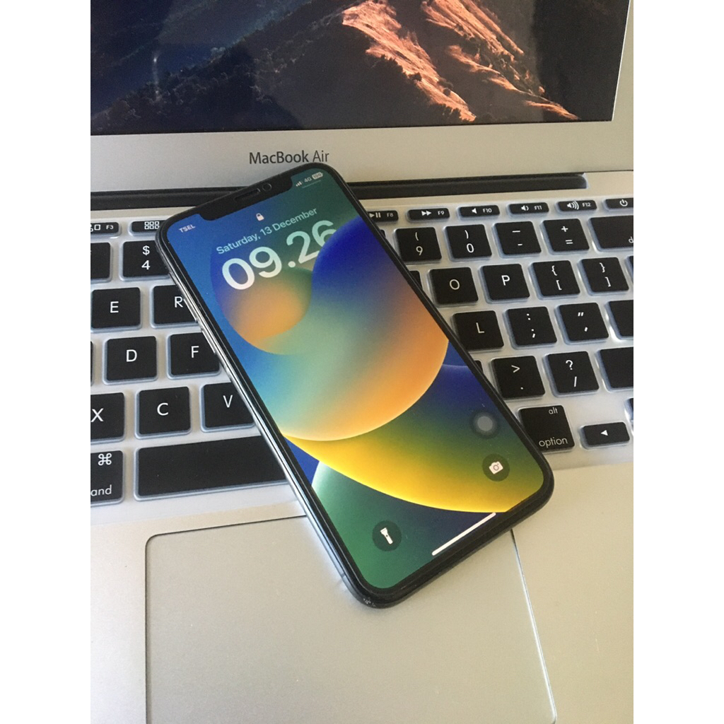 Apple iPhone X 64 GB IBOX + Dus ORI