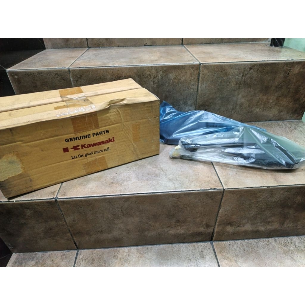 SPION NINJA 250 CARBU/KARBU ORIGINAL