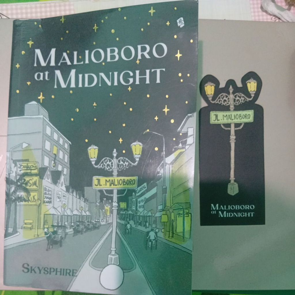 preloved novel romance au Malioboro at Midnight ori