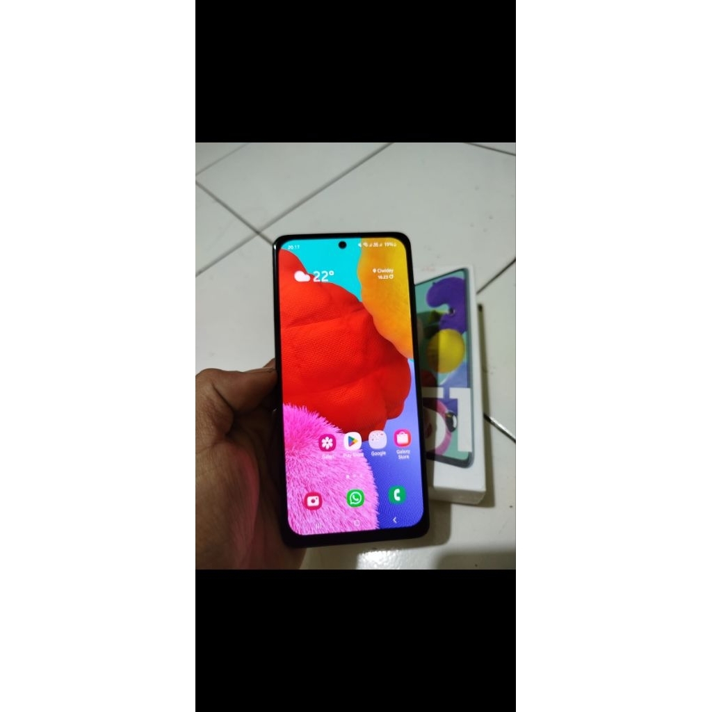 Samsung A51,full set second,garansi resmi SEIN ram 8/128