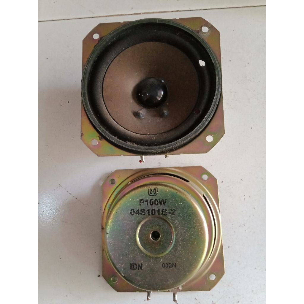 Speaker woffer TV polytron 4inch p100watt