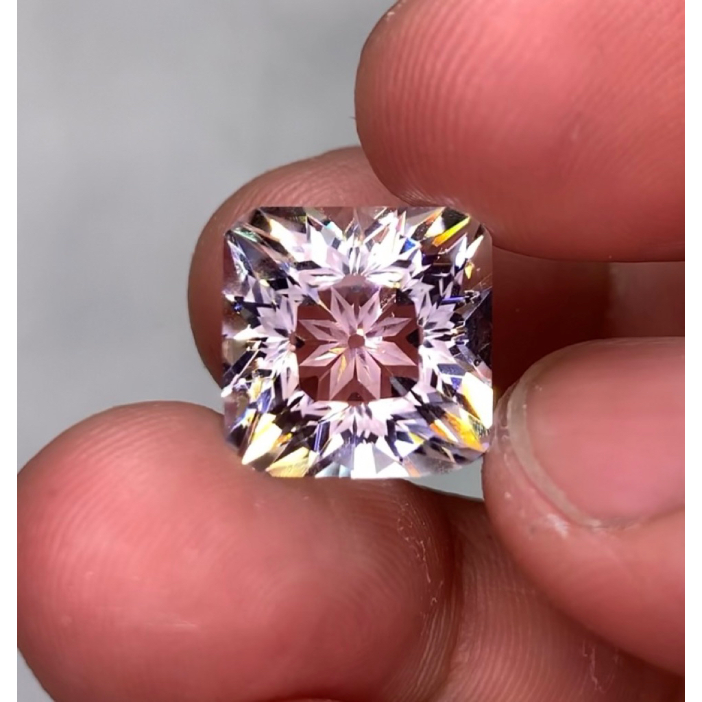 KECUBUNG AIR KINYANG AIR ROCK CRYSTAL