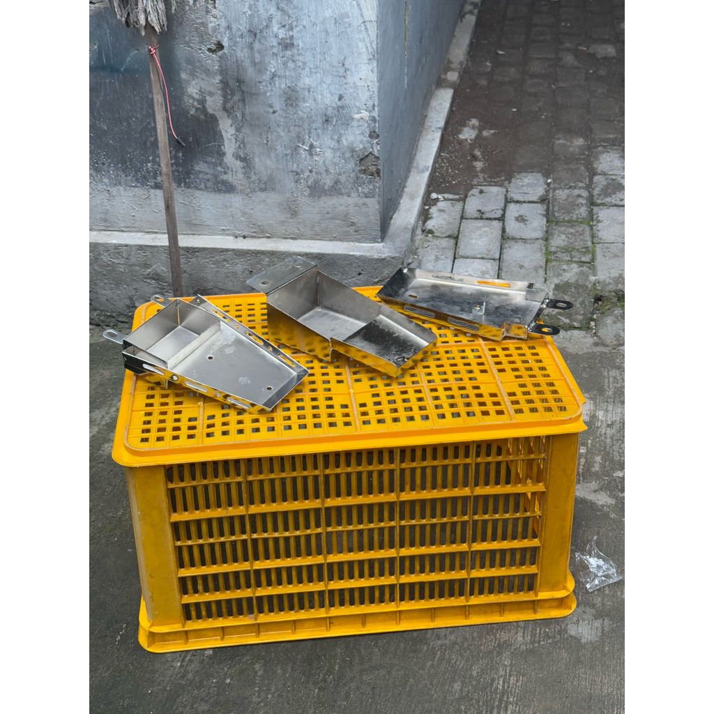 PANGKON AKI DUDUKAN AKI BOX AKI SLIM PERAHU SABUN 5 AMPER 7 AMPER BAHAN TEBAL BEAT SATRIA PNP KE CB 