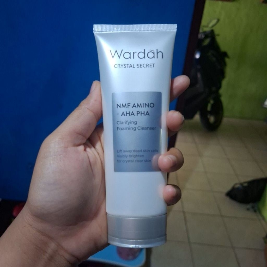 Wardah Face Wash