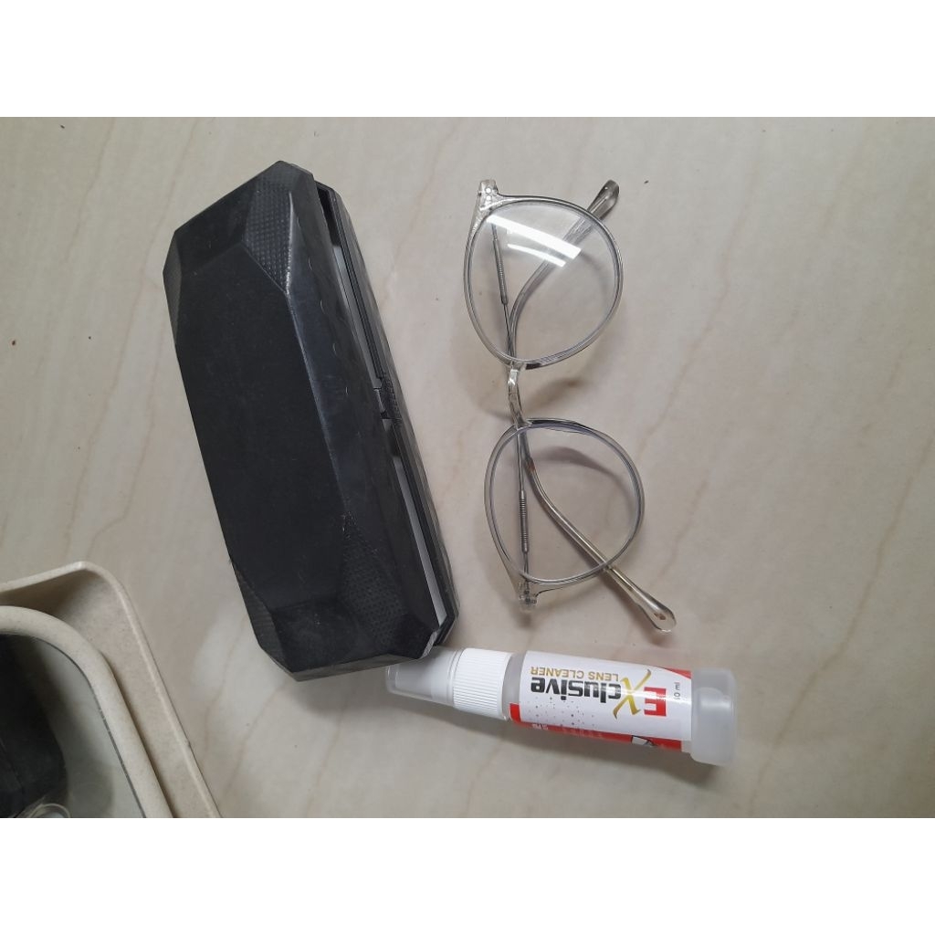 [ preloved ] kacamata minus photocromic