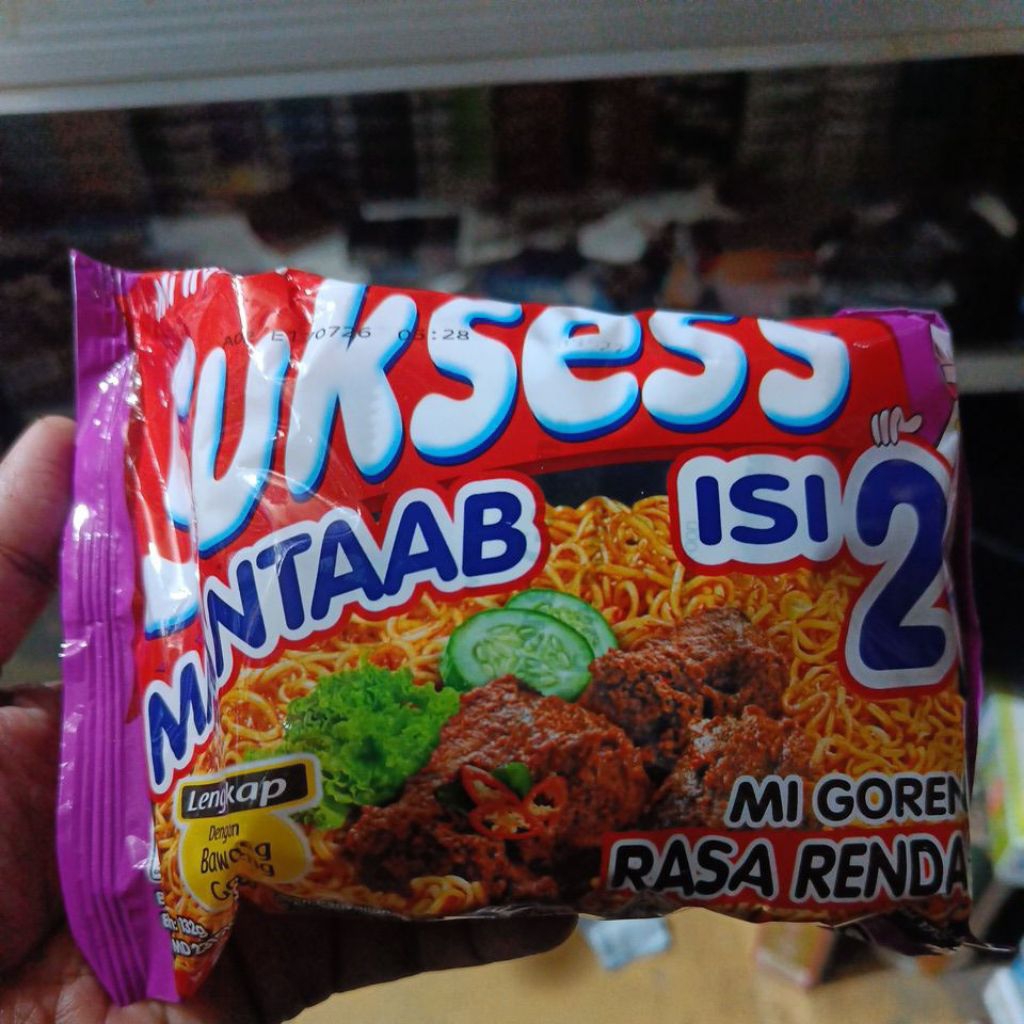 Mie Sukses Goreng Rendang