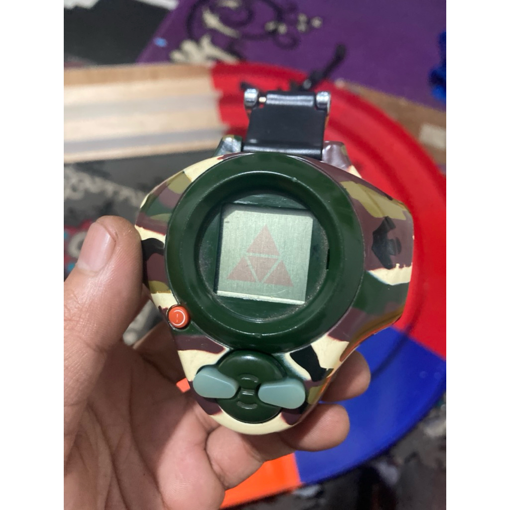 Digivice Digimon Junk Pajangan