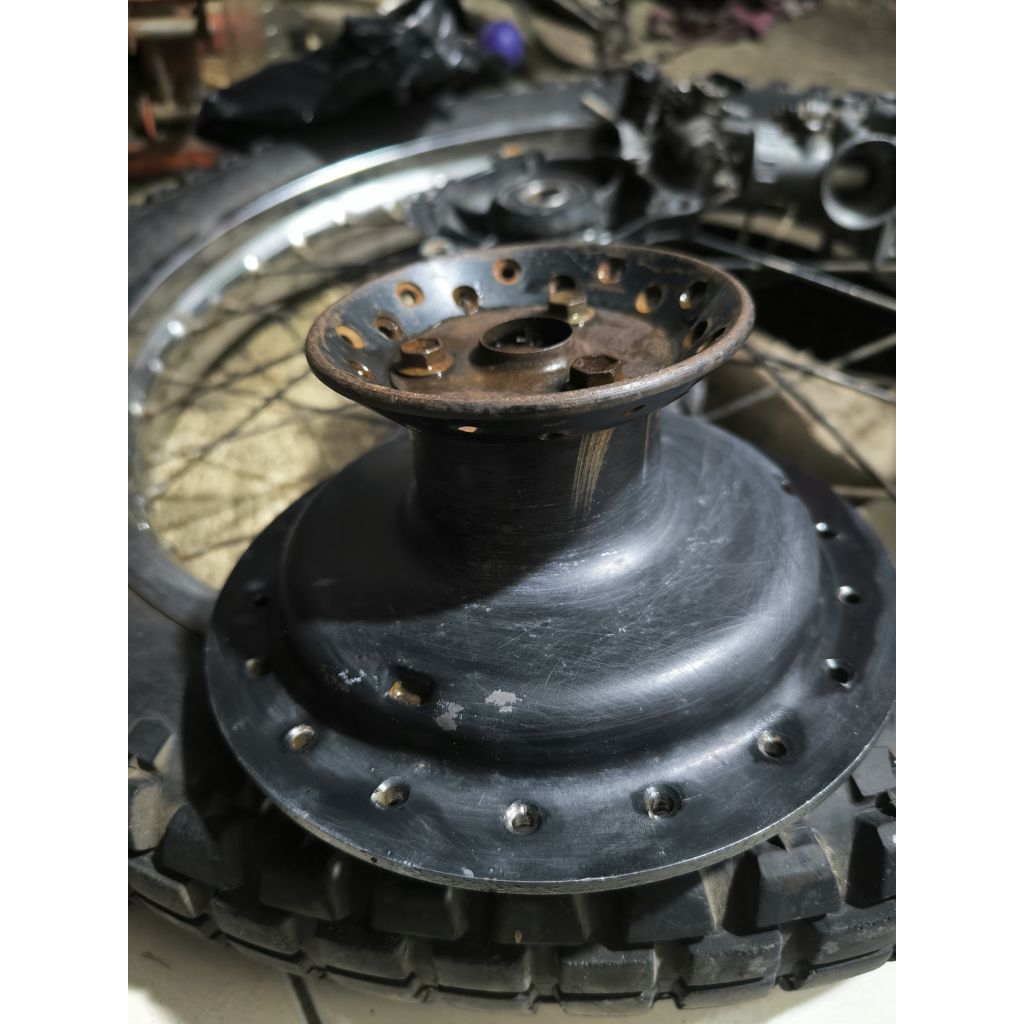 Tromol depan ts125 original