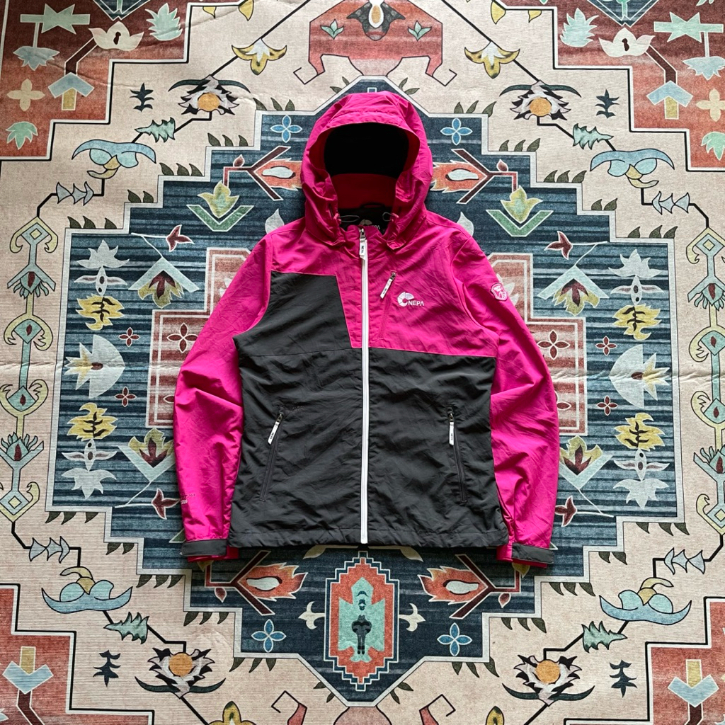 Jaket Outdoor NEPA Windproof Hooded Jacket | Hooded shell / windbreaker | Size S fit M | Jaket Gunun