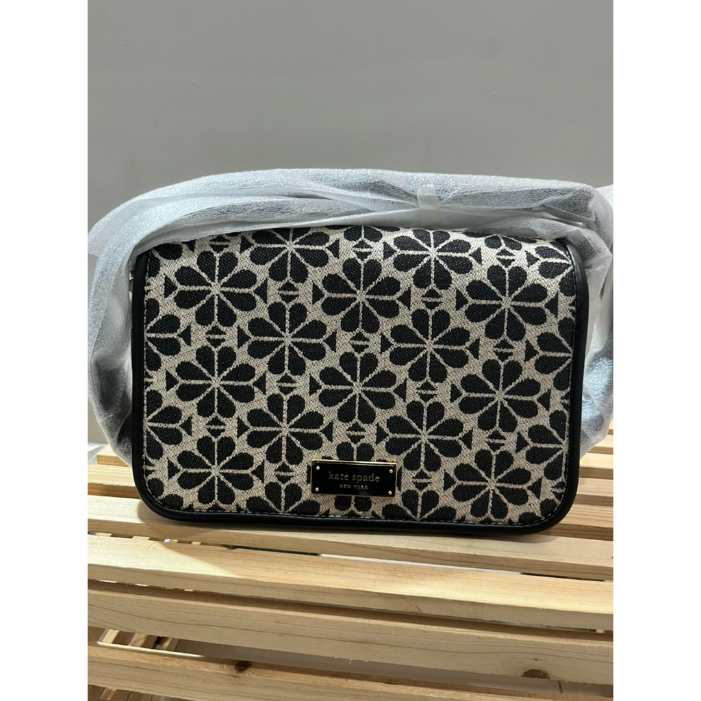 KS jacquard  flower black multi