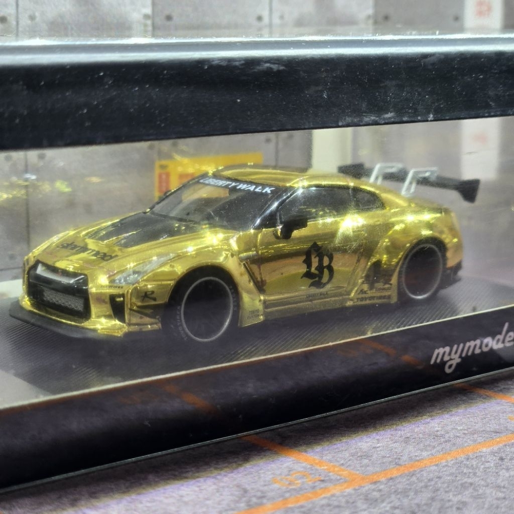 Mymodelcollect MC 1/64 Nissan GTR R35 Gold