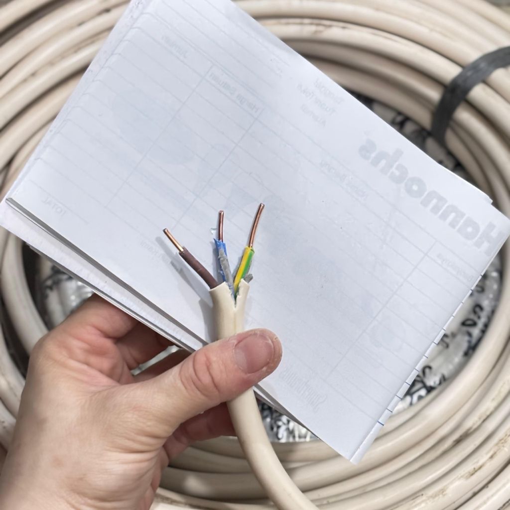 Kabel Listrik Eterna NYM 2×1.5 nym 2×2.5 nym 3×1.5 nym 3×2.5 KABEL ETERNA KAWAT FULL TEMBAGA HARGA P