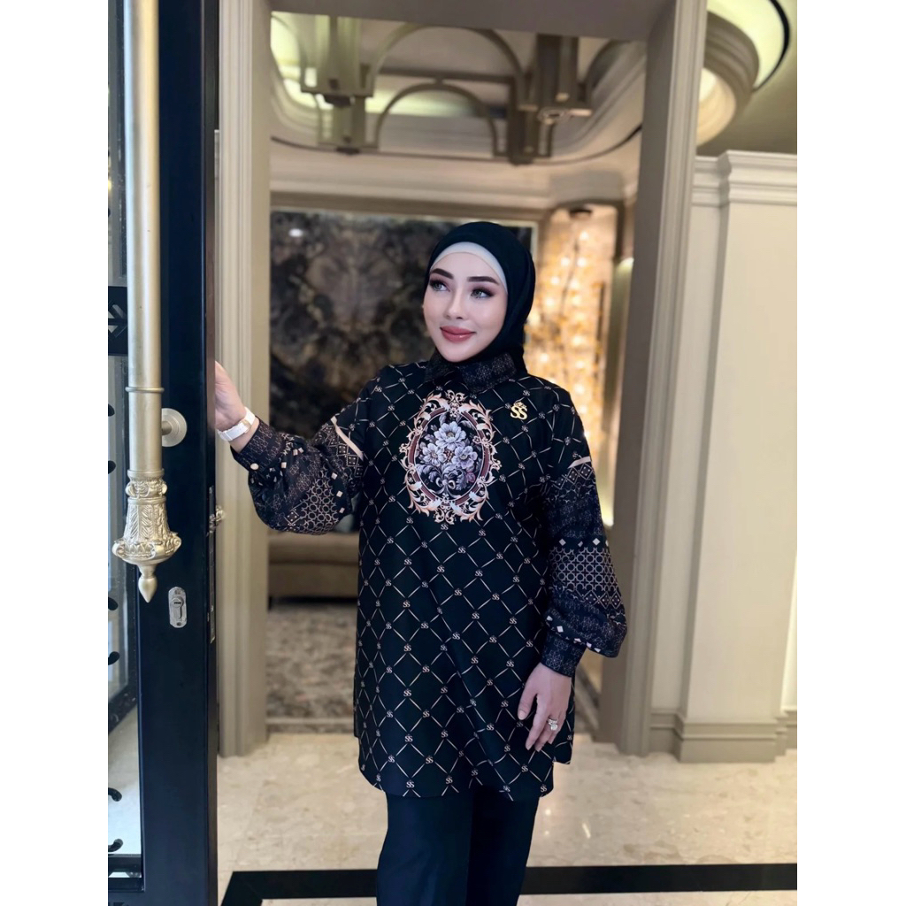 Preloved Setcel by SHELLA SAUKIA