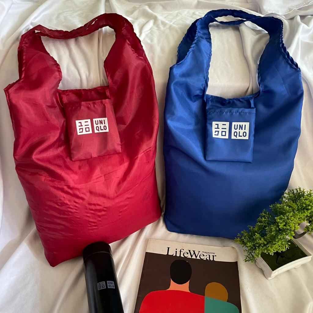 Uniqlo Gift Shopping Bag