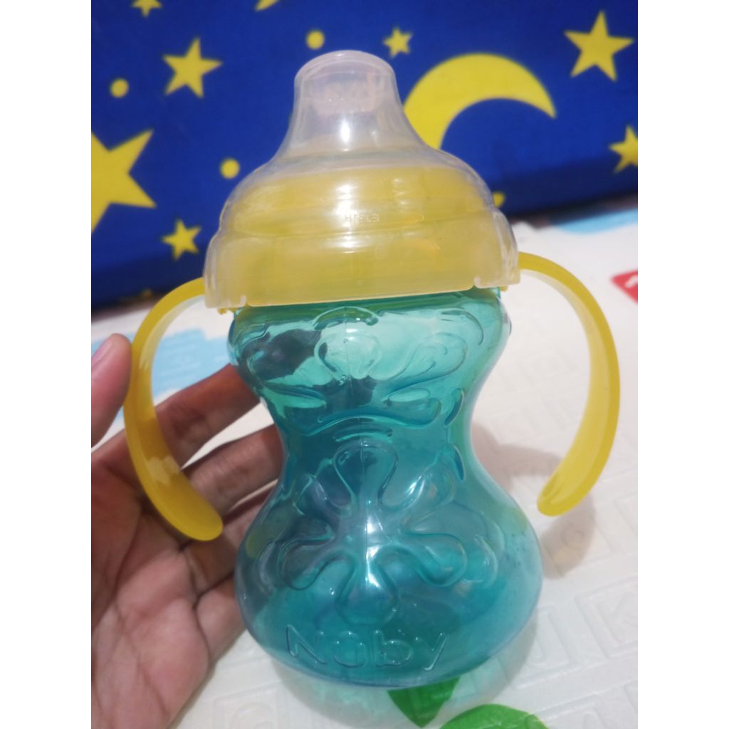 NUBY SPOUT CUP//BOTOL MINUM BAYI