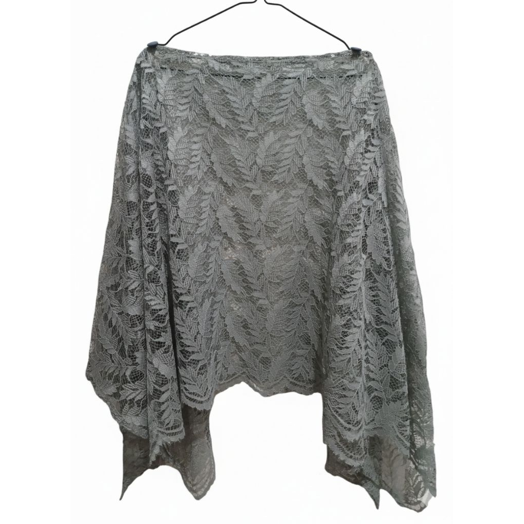 Preloved Cape Brokat