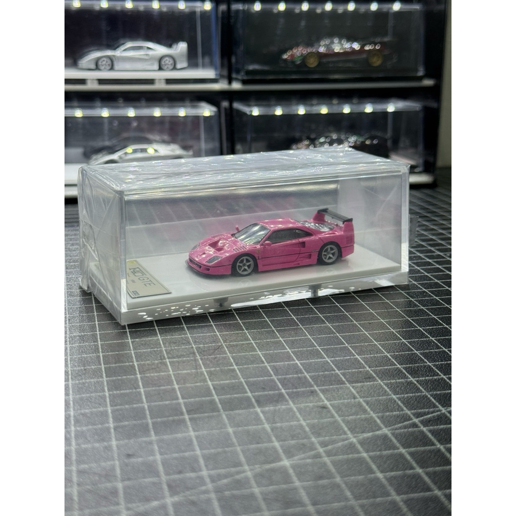 DMH Ferrari F40 GTE Diecast resin Pink