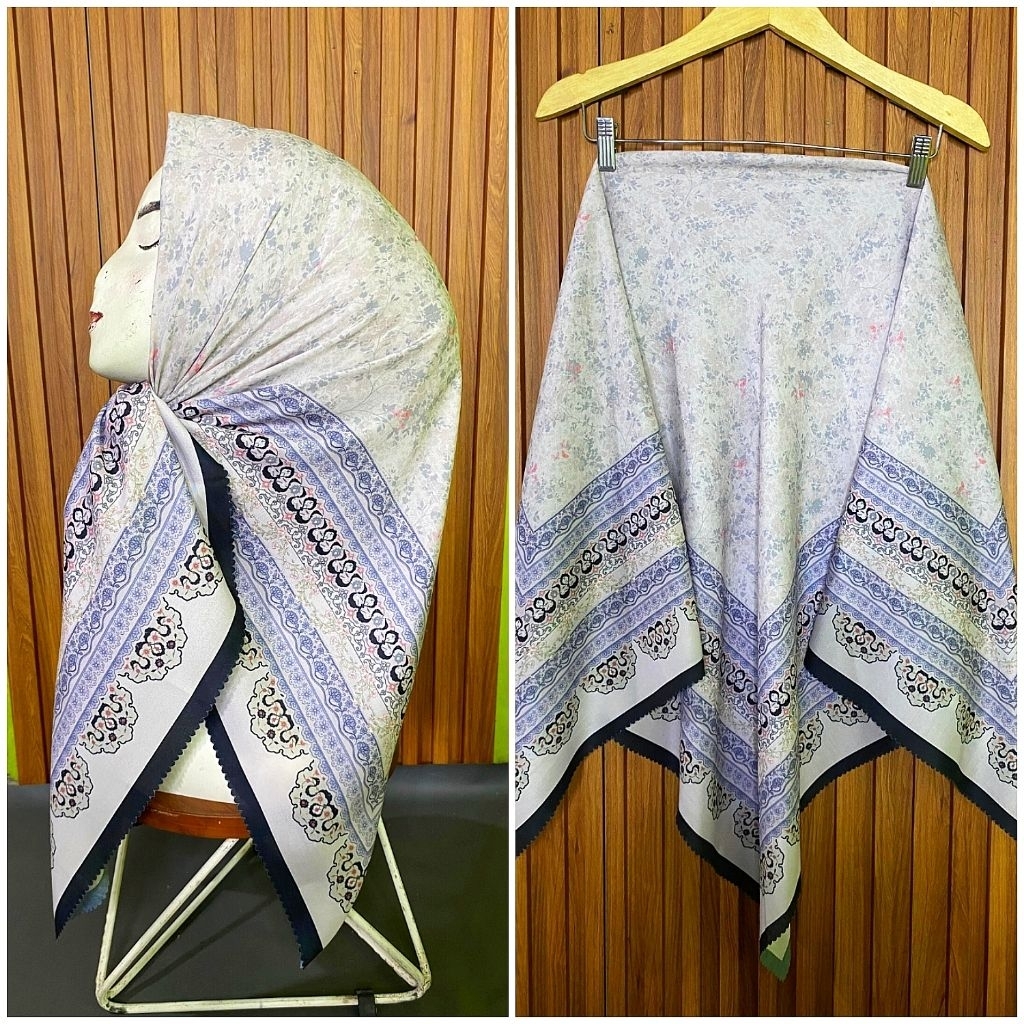 HIJAB SEGI EMPAT VOAL MOTIF BUNGA HUMAIRA PUTIH DENIM