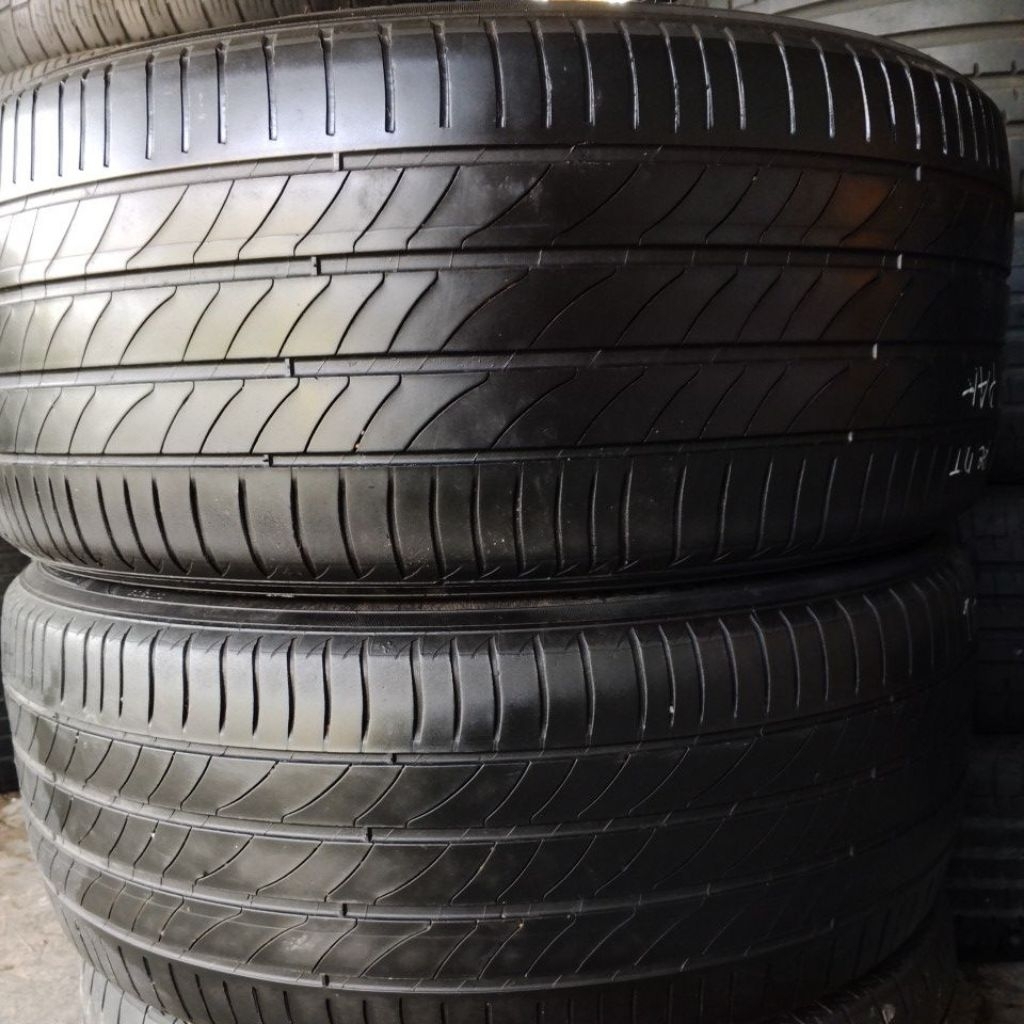 BAN MICHELIN 235 45 R18