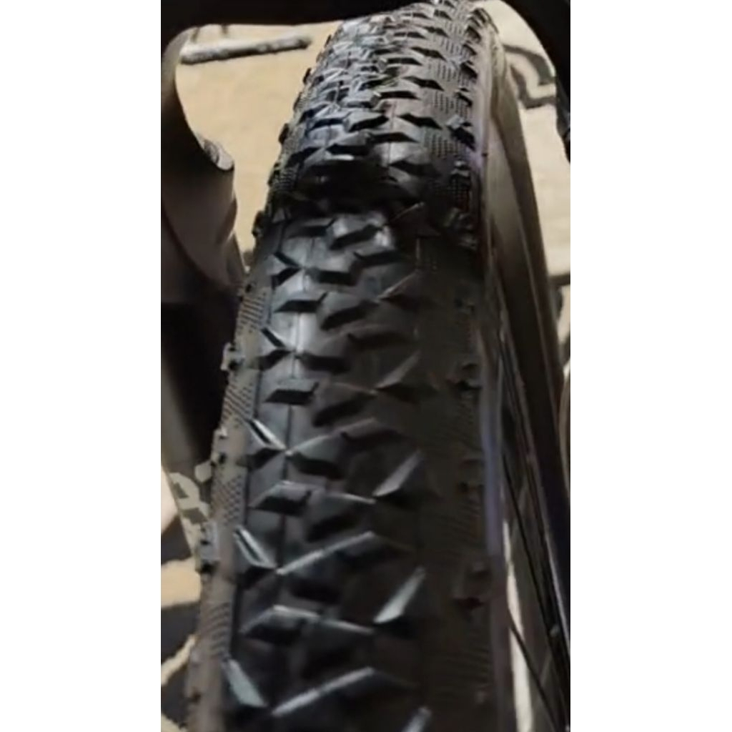 Ban luar Maxxis Maxxlite 29x2.00