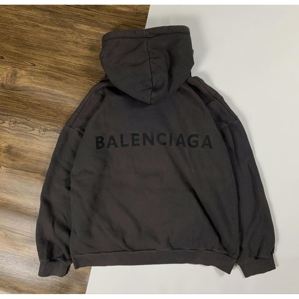 jaket Balenciaga original