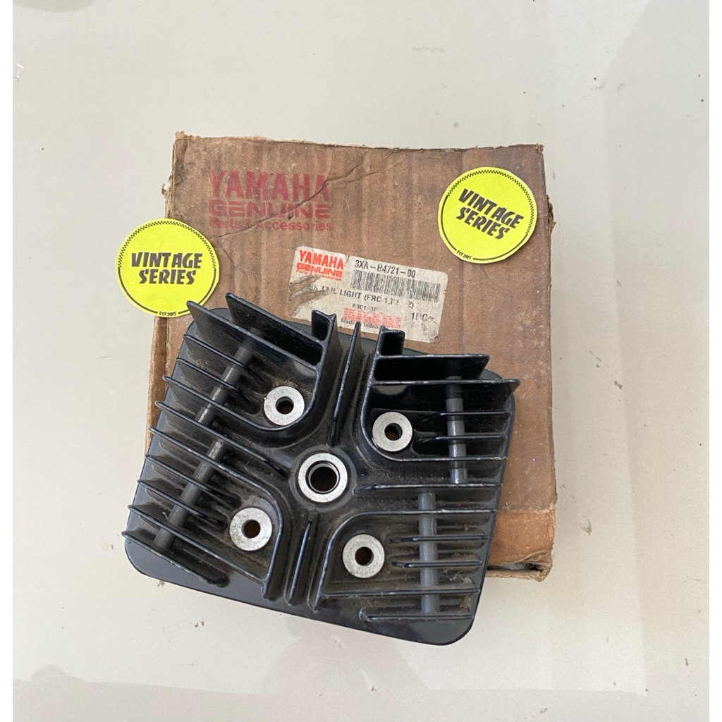 HEAD / KOP YAMAHA FORCE 1 CYLINDER HEAD YAMAHA F1 FIZ FIZR ORIGINAL YAMAHA