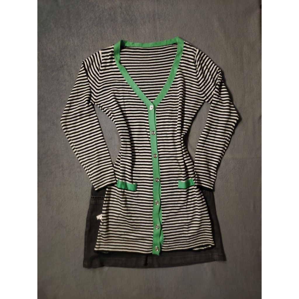 Long Cardigan Salur Wanita lengan panjang Warna Hijau mix putih