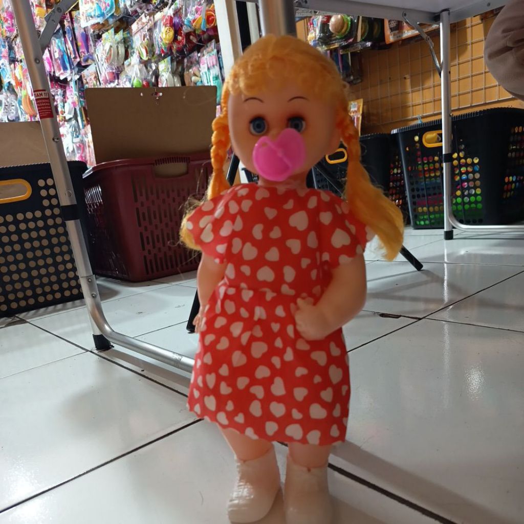 Boneka Bayi Nangis