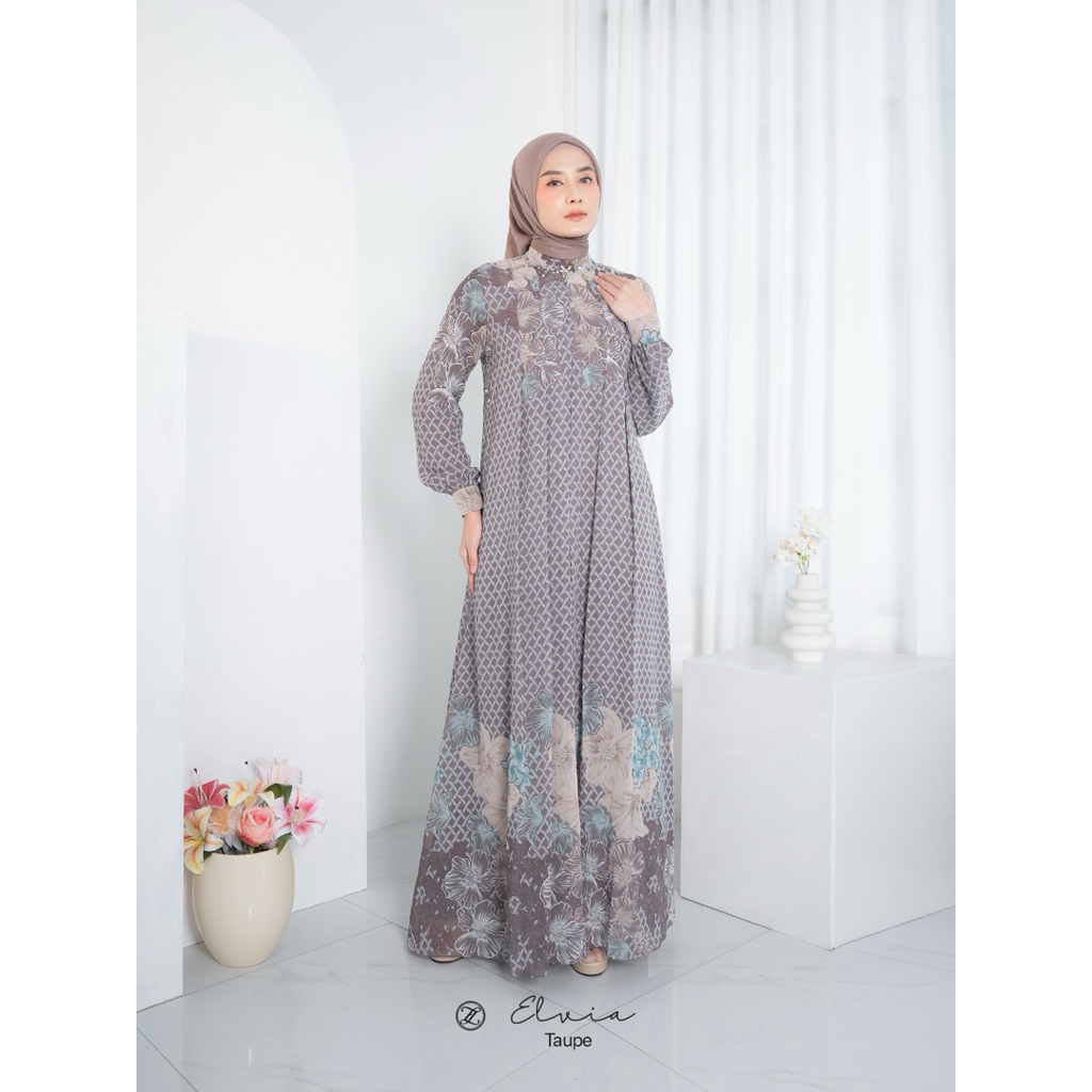 NEW Elvia Dress Zalifa Official