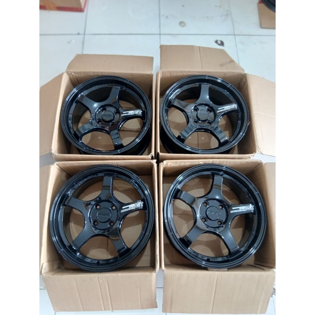 VELG MOBIL RACING ADVAN GT PCD 4X100 R16