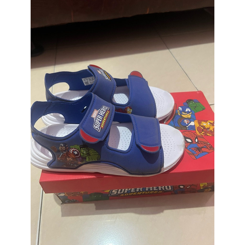 Preloved Sendal Anak By Adidas Marvel