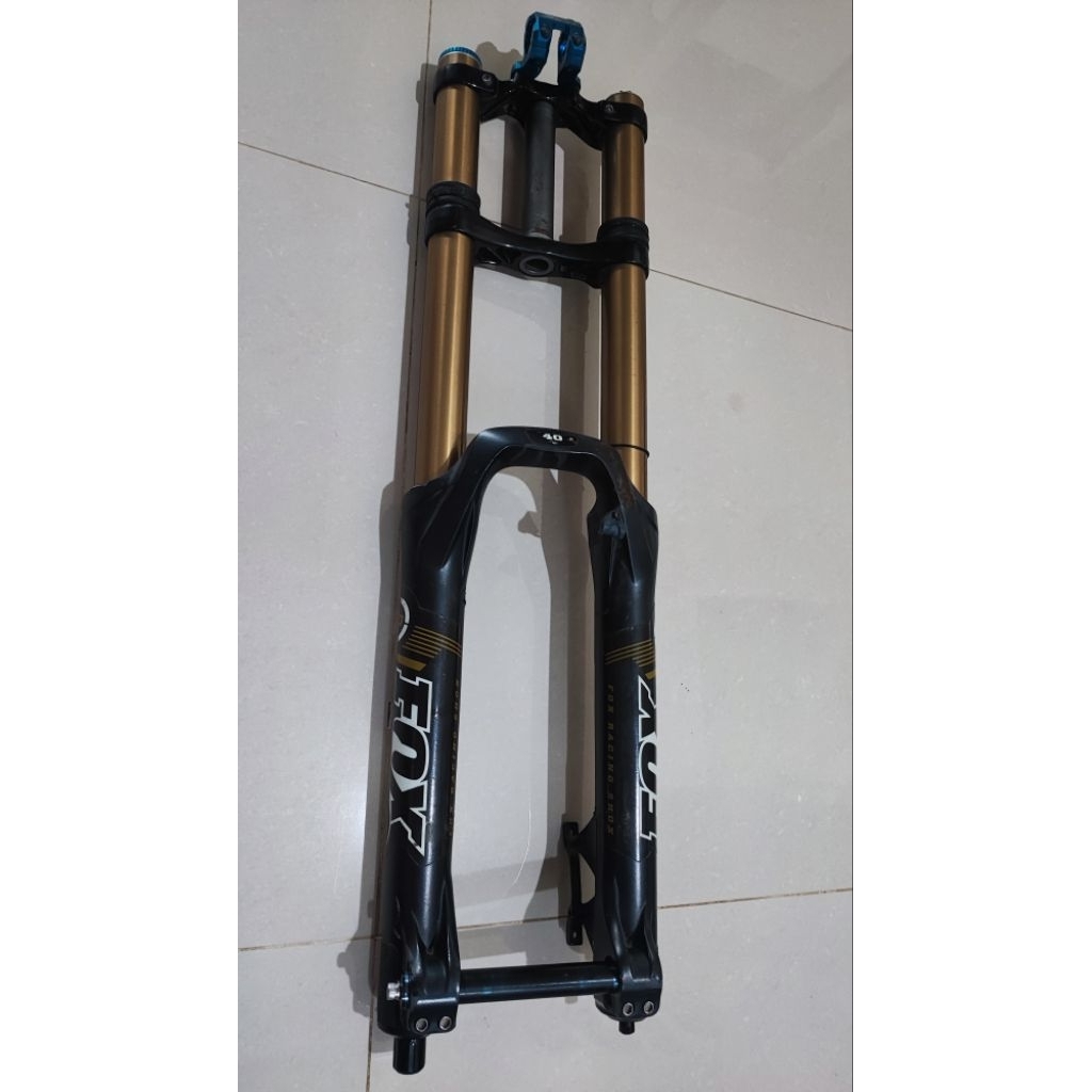 Fork FOX 40 Factory 26/27.5 TA20 Coil titanium spring cat decal original ,Staction mulus tidak ada b
